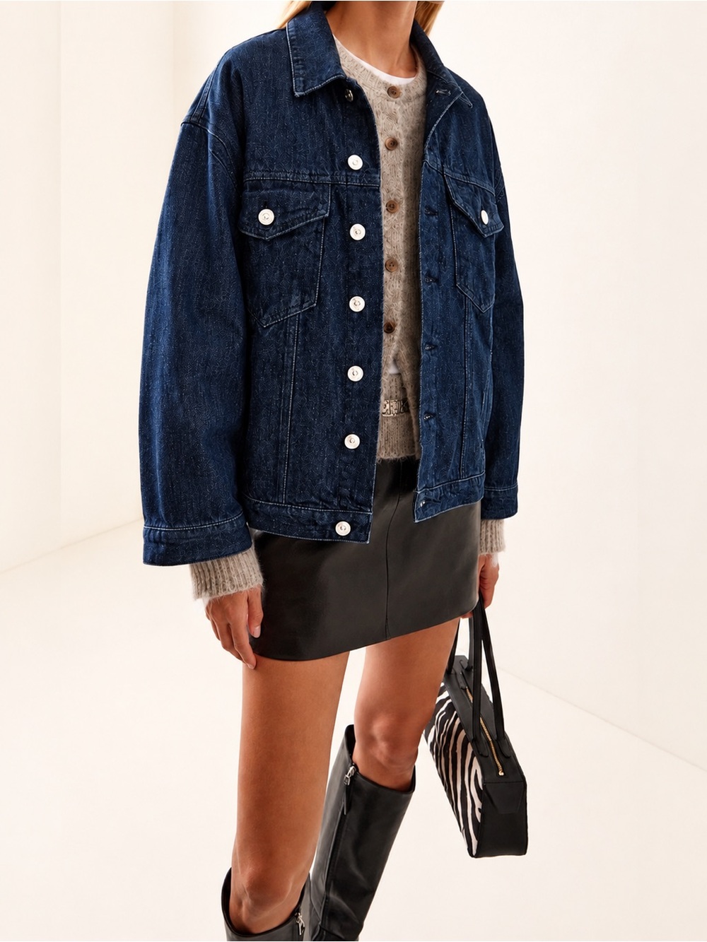 NWOT FWRD Dé Rococo Oversized & Relaxed Fit 90s Dark Indigo Denim Jacket | Small
